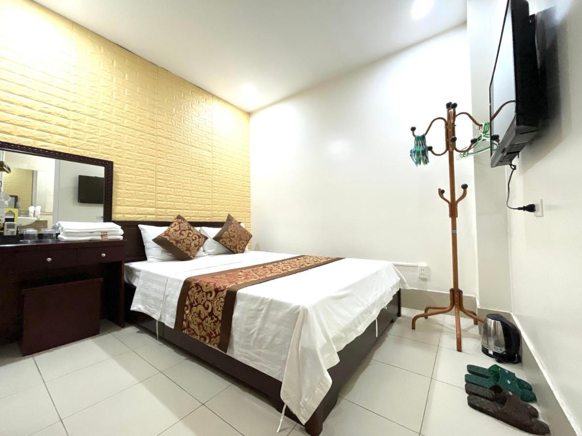 Mely Hotel Ha Noi Hanoi Exterior photo